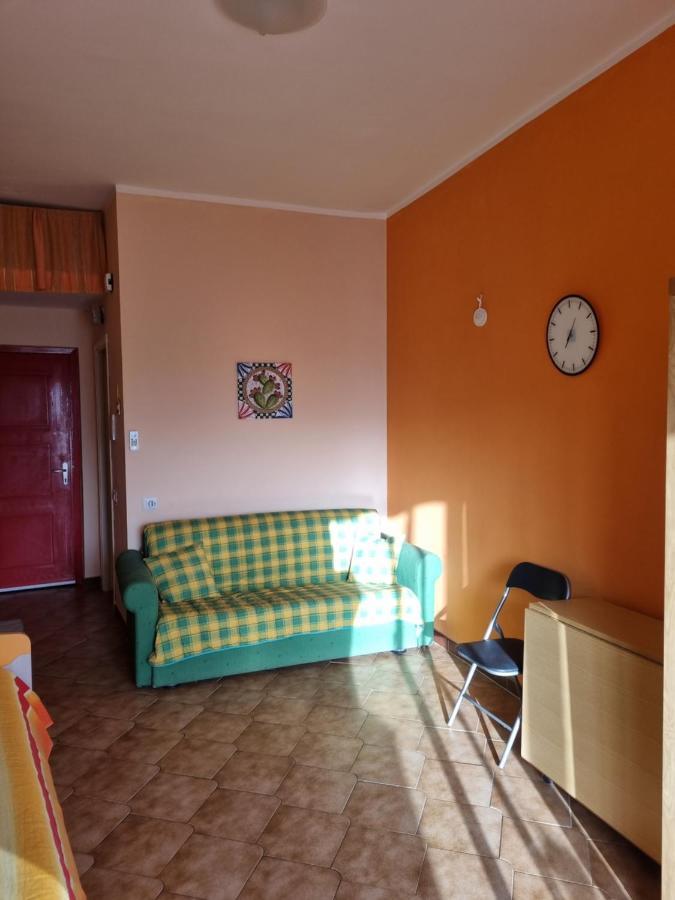 Appartamento Les Roches Noires Giardini Naxos Exteriér fotografie